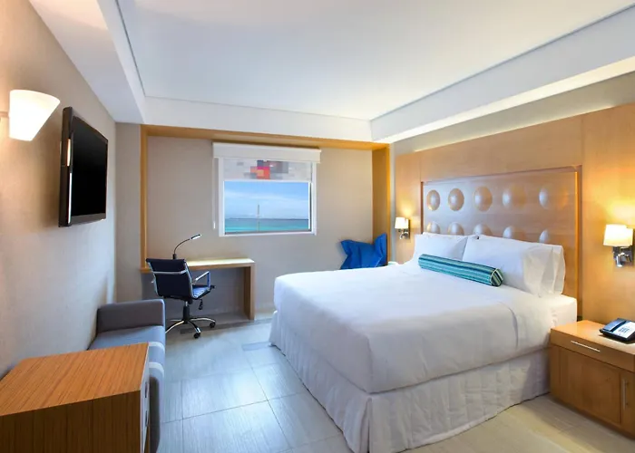 Aloft Cancun