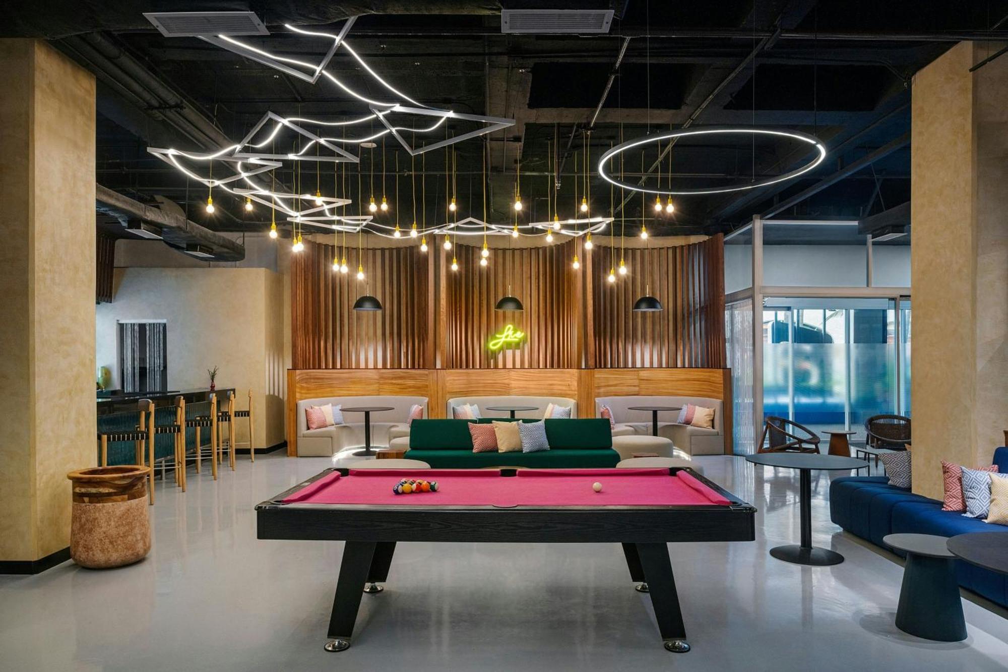 Renovated Aloft 4* Cancun