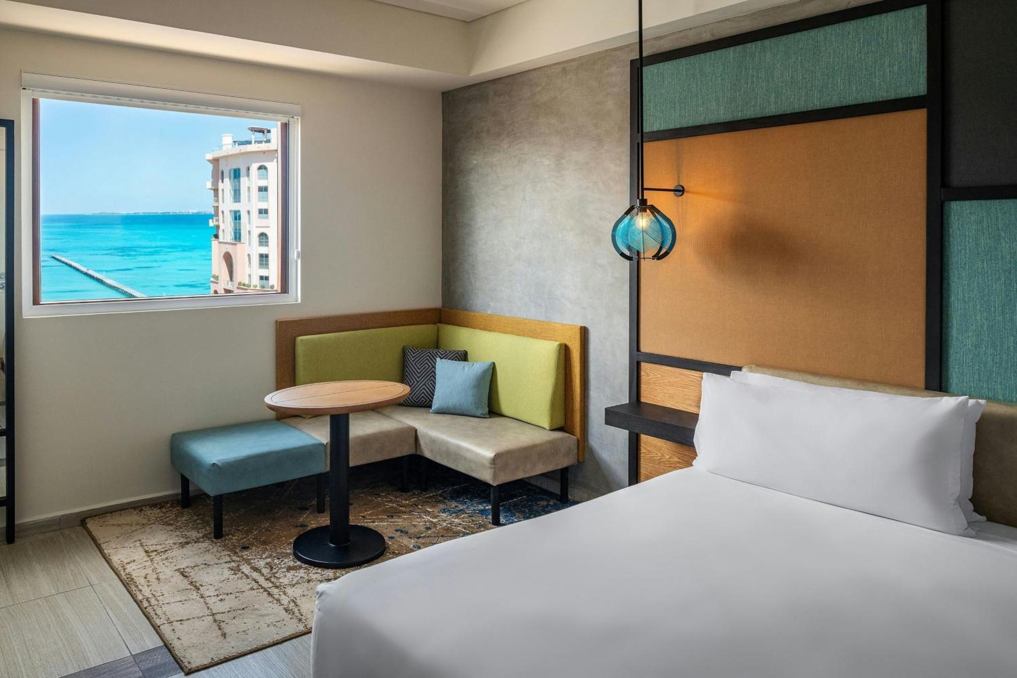 Renovated Aloft 4*