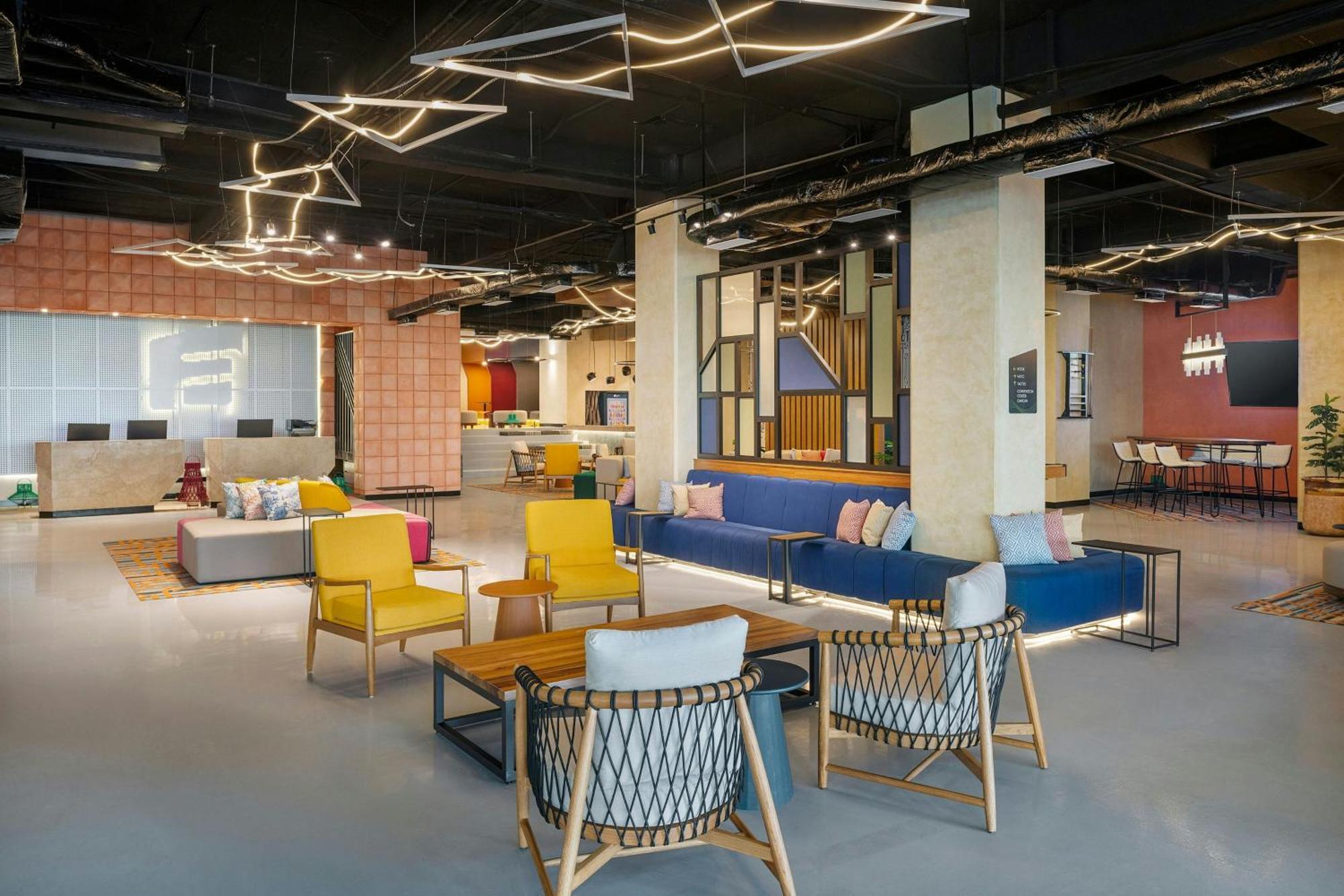 Renovated Aloft 4* Cancun