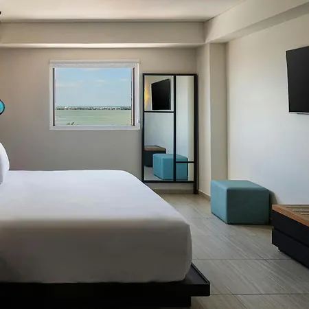 Renovated Aloft Cancun Exterior photo